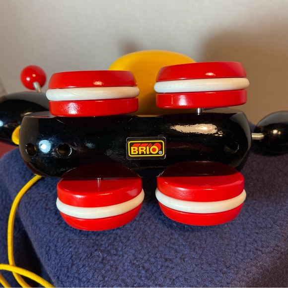 BRIO Wood Ant w/ Rolling Egg Pull Toy 30367 - Picture 5 of 8